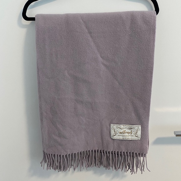 Aritzia Wilfred Blanket Scarf - Picture 1 of 1